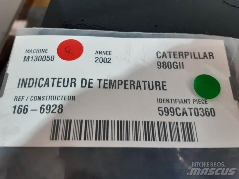 CAT 980GII Vezetőfülke és belső tartozékok
