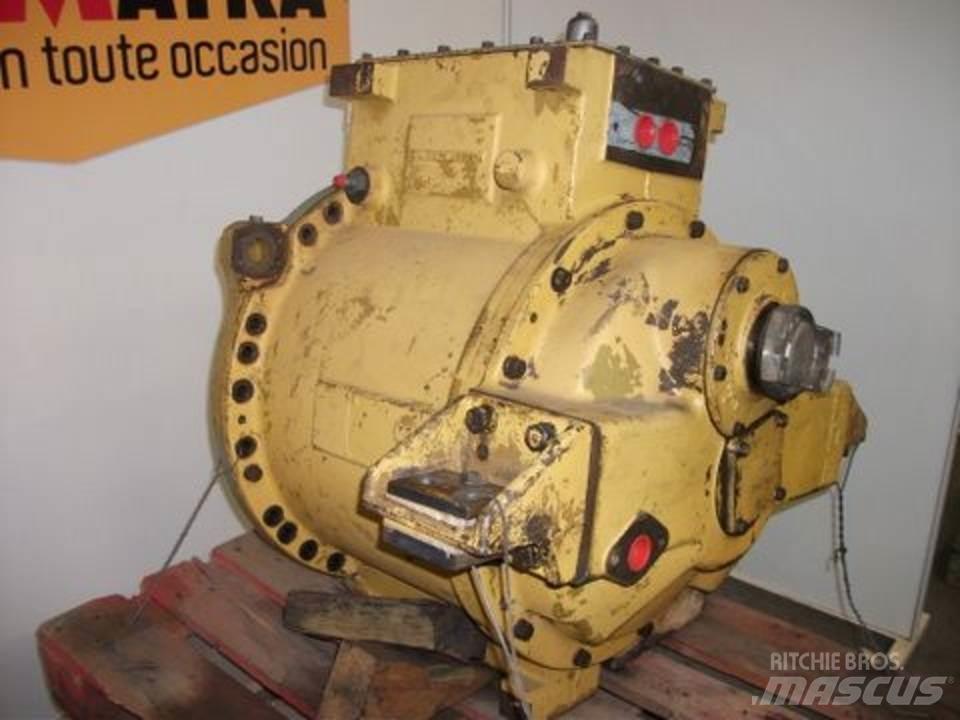 CAT 988B Váltók