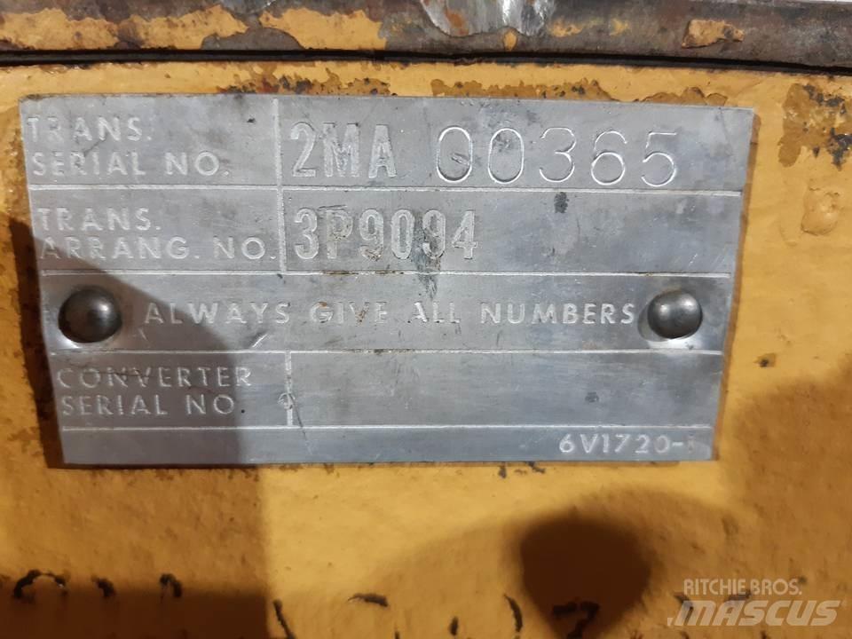 CAT 988B Váltók