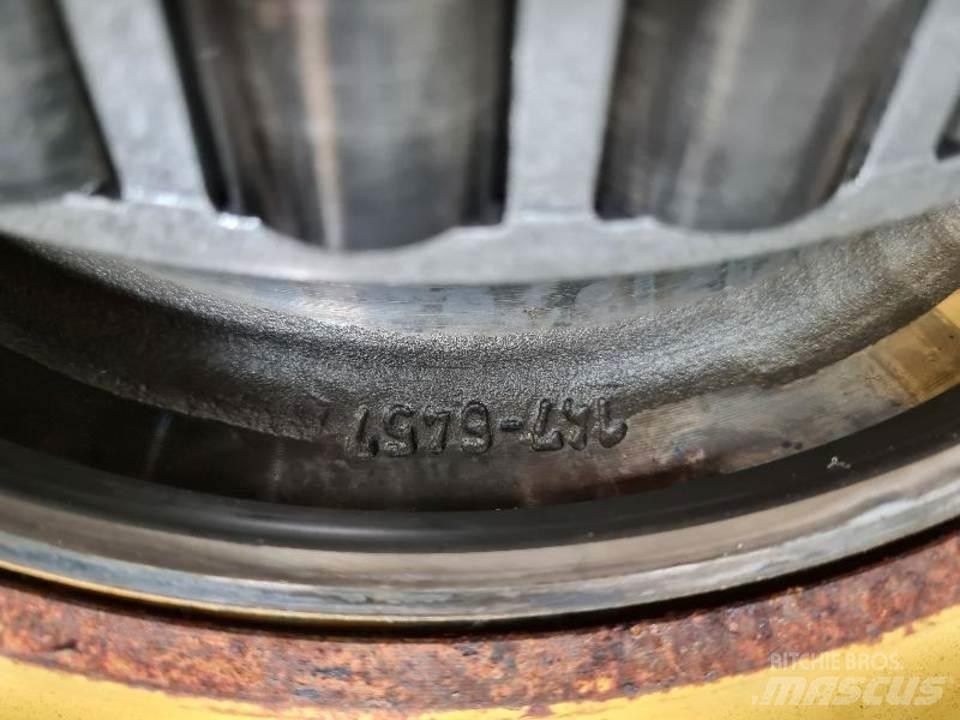 CAT 988G Váltók