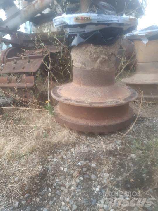 CAT D5H Váltók