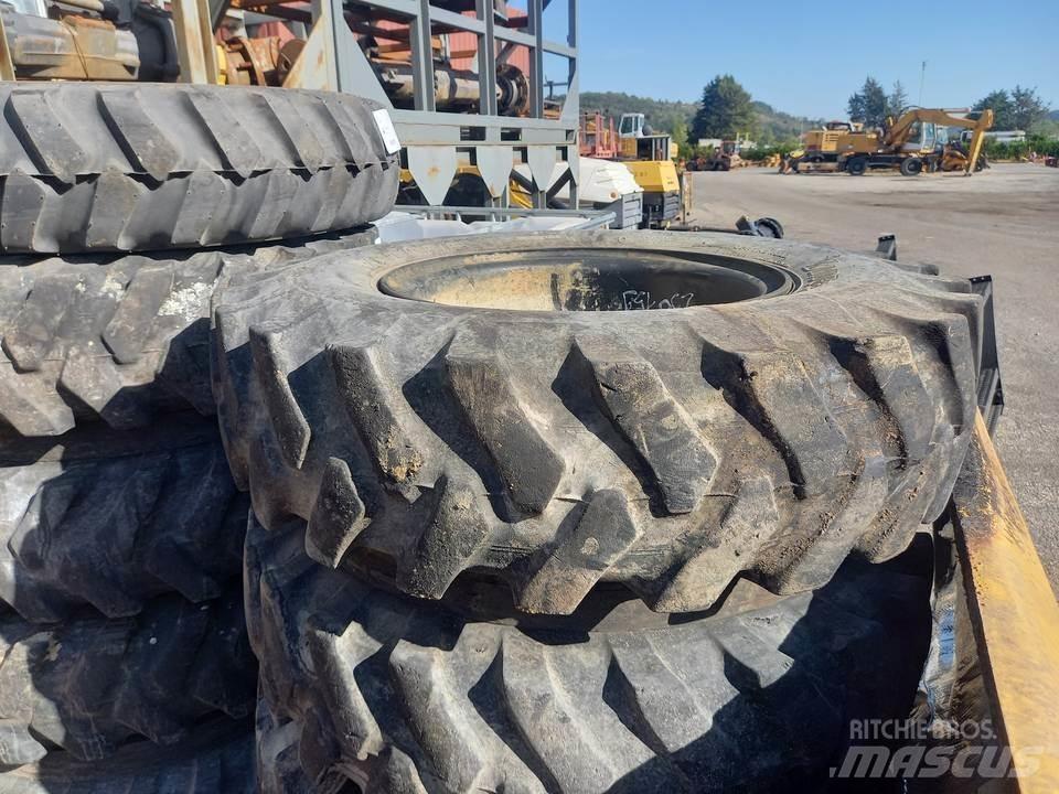 CAT M320F Lánctalpak, láncok és futóművek
