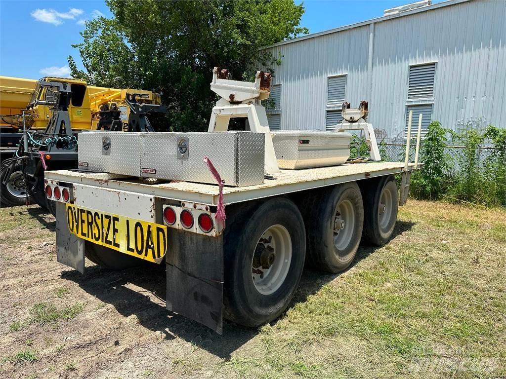 Nelson  Dolly trailer
