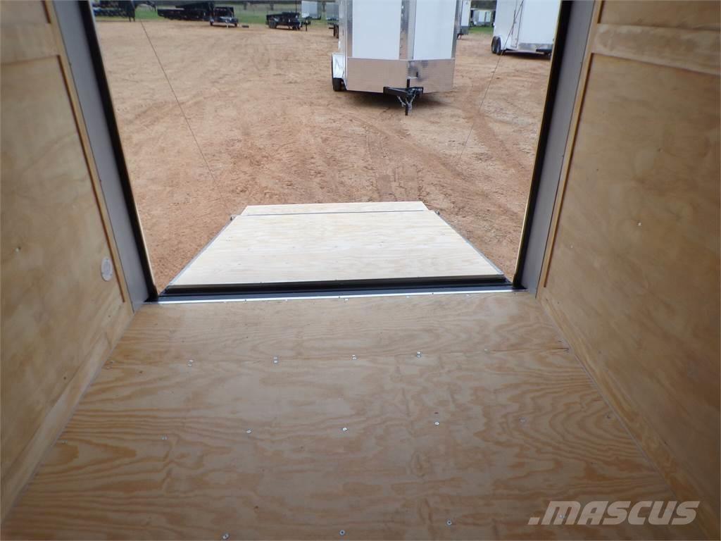  Anvil Dobozos pótkocsik