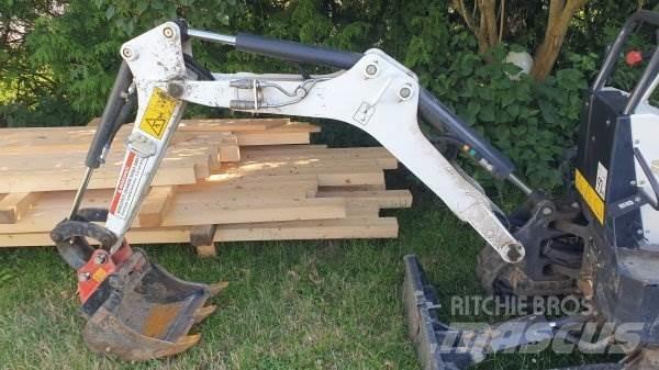 Bobcat E10 Z Mini kotrók < 7t