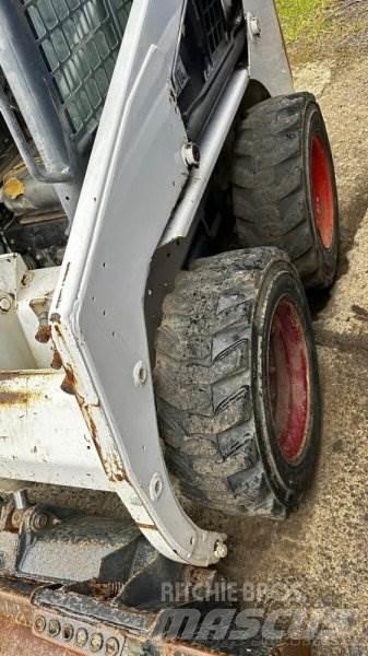Bobcat S130 Kompaktrakodók
