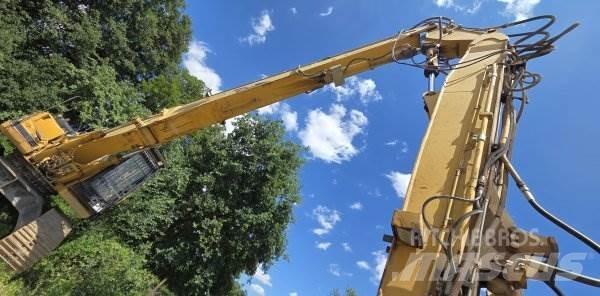 CAT 330 BL Lánctalpas kotrók