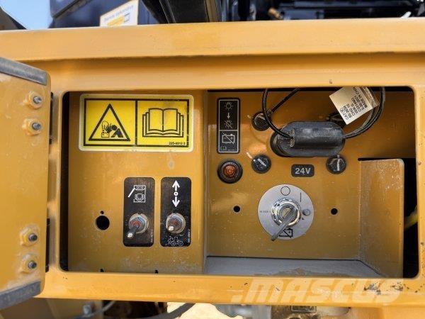 CAT 962 M +Topcon Gumikerekes homlokrakodók