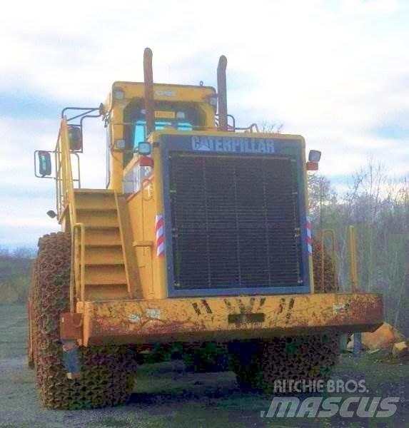 CAT 990 Gumikerekes homlokrakodók