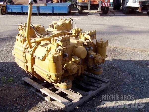 Chtz T 330 lánctalpas dózerek