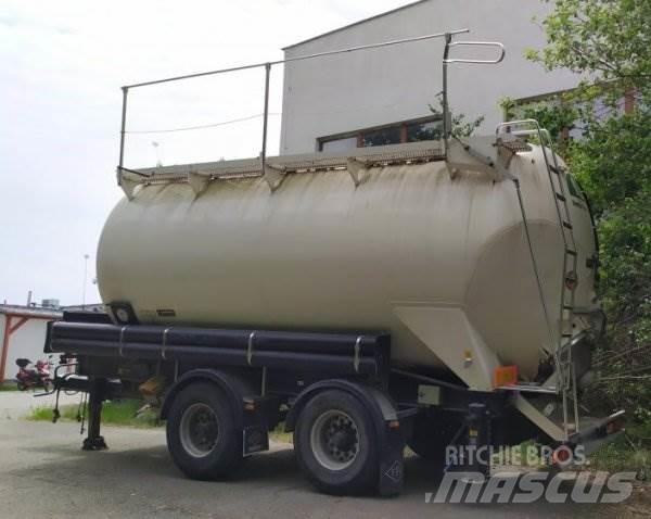 Feldbinder Kizh 30.2 Tartályos teherautók