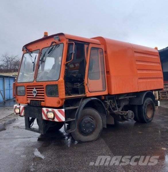 IFA W50 +KM 2301 Úttakarító gépek