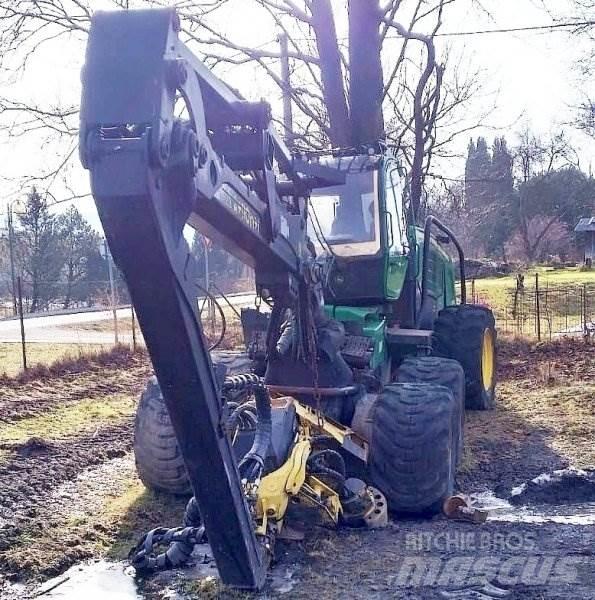John Deere 1270 E 6W Döntő-rakásolók