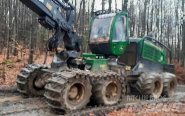 John Deere 1270 G 8W Döntő-rakásolók