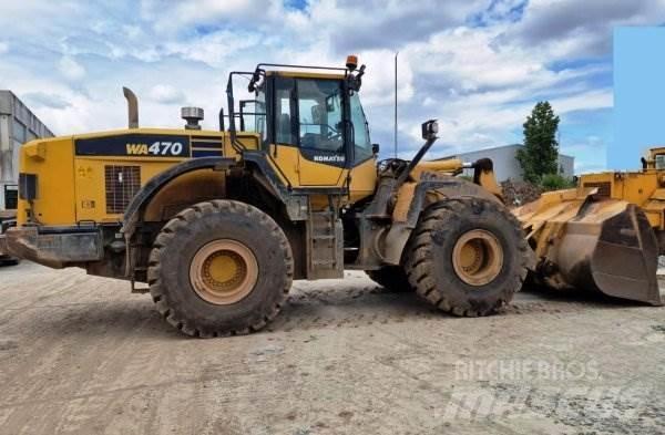 Komatsu 470 Gumikerekes homlokrakodók