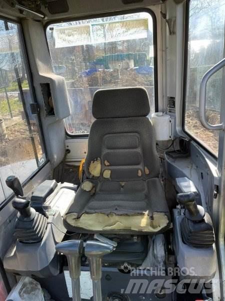 Kubota KX 101-3 Mini kotrók < 7t