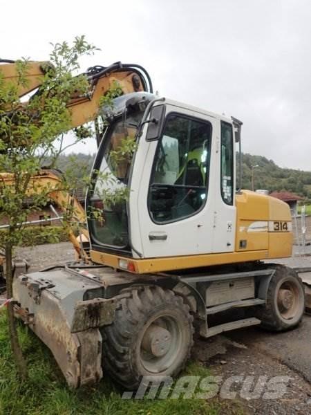 Liebherr A 314 Gumikerekes kotrók