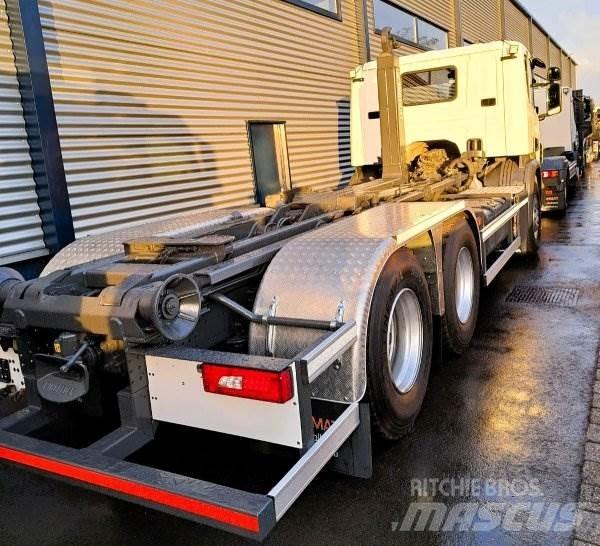 Scania P 360 Horgos rakodó teherautók