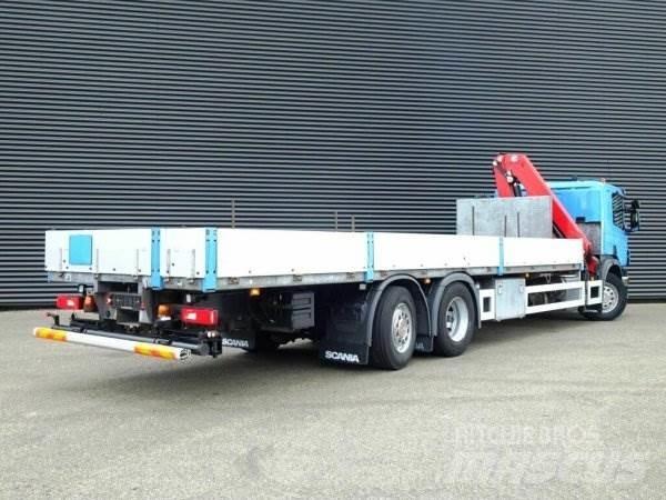 Scania P320 + Effer Darus teherautók