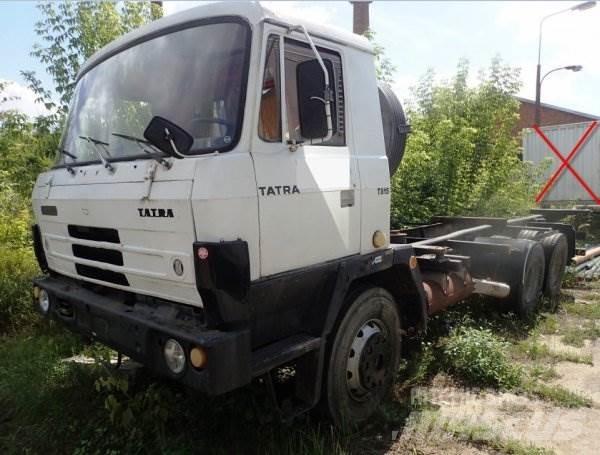Tatra 815 Platós / Ponyvás teherautók