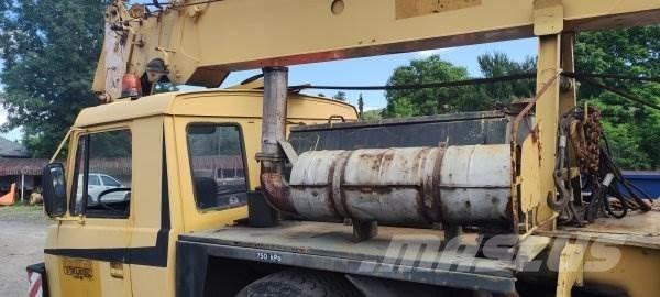 Tatra 815 AD 28 Darus teherautók