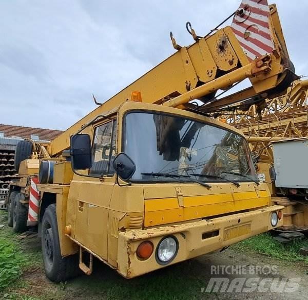 Tatra 815 +ČKD - AD 28 Darus teherautók