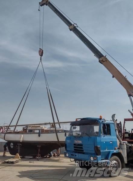 Tatra T815 +(ČKD) AD 20 Darus teherautók