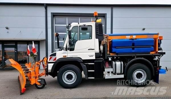 Unimog U 423 Homok és Sószórók