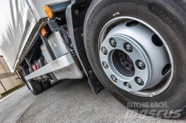 Volvo FL 210 Darus teherautók