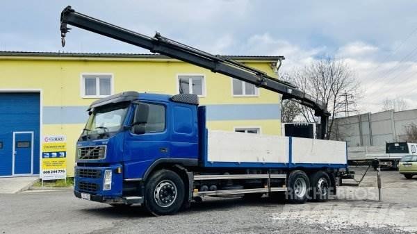 Volvo FM 12 + HIAB 144 Darus teherautók
