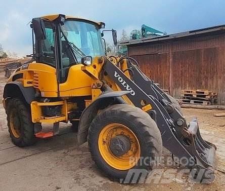Volvo L45 H Gumikerekes homlokrakodók