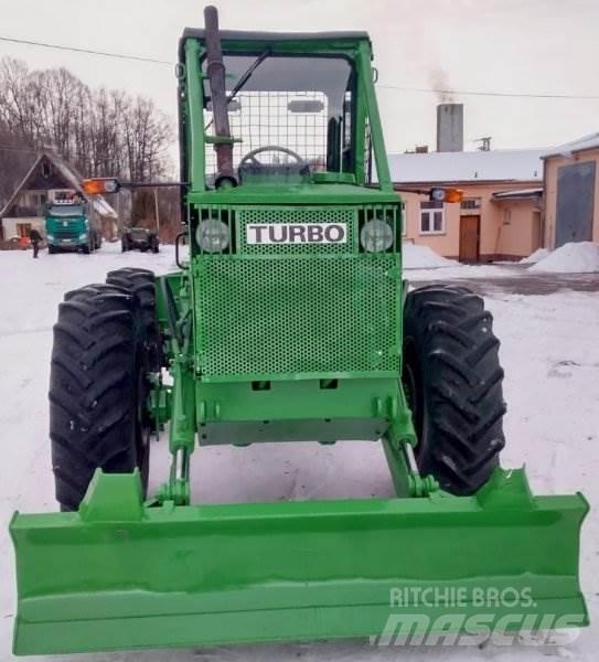ZTS LKT 81T Turbo Betakarítók