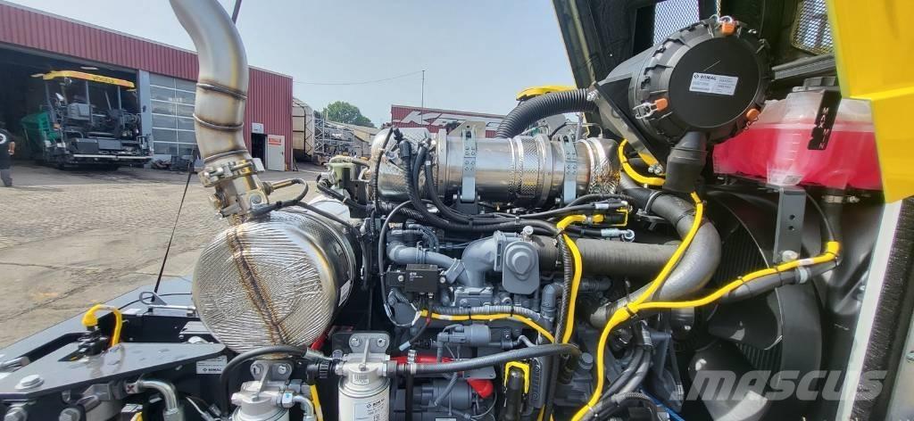 Bomag BW 213 D-5 Egydobos hengerek