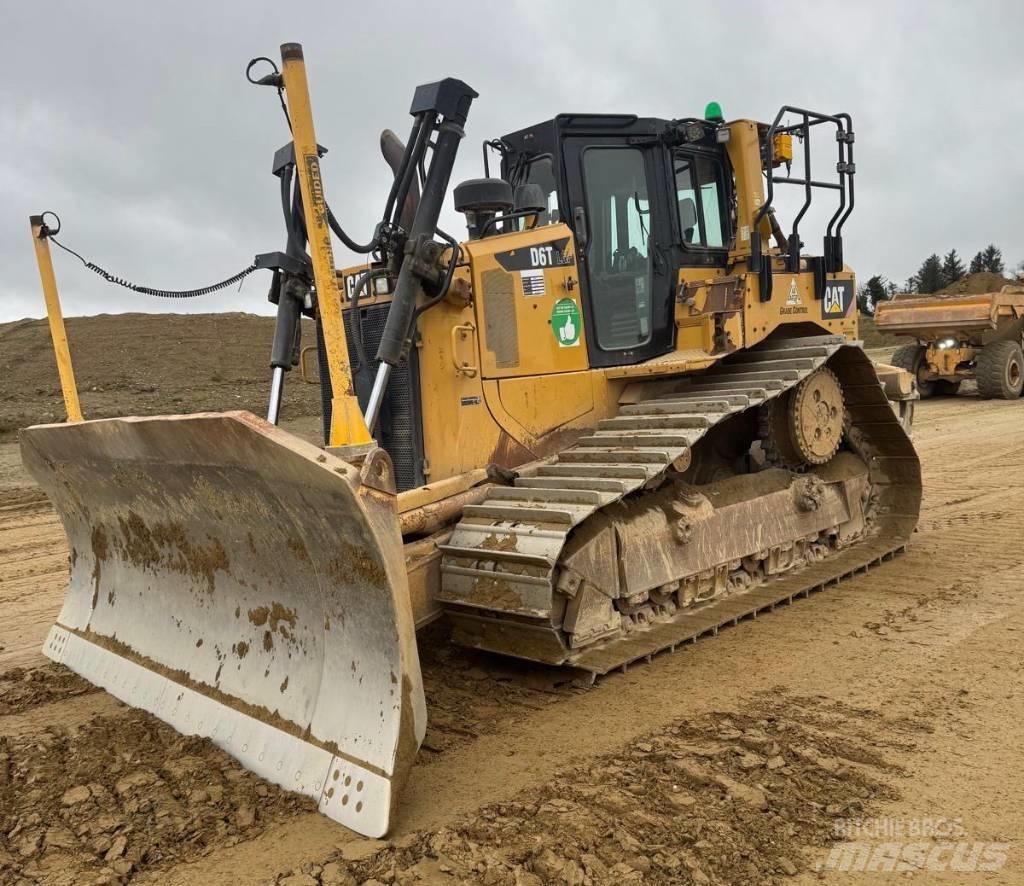CAT D 6 T LGP lánctalpas dózerek