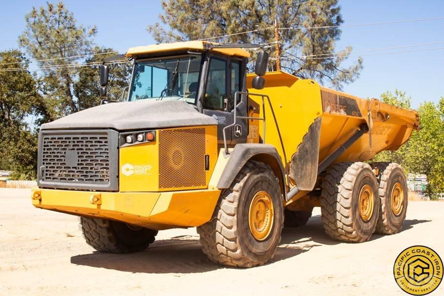 DEERE 410E Csuklósdömperek