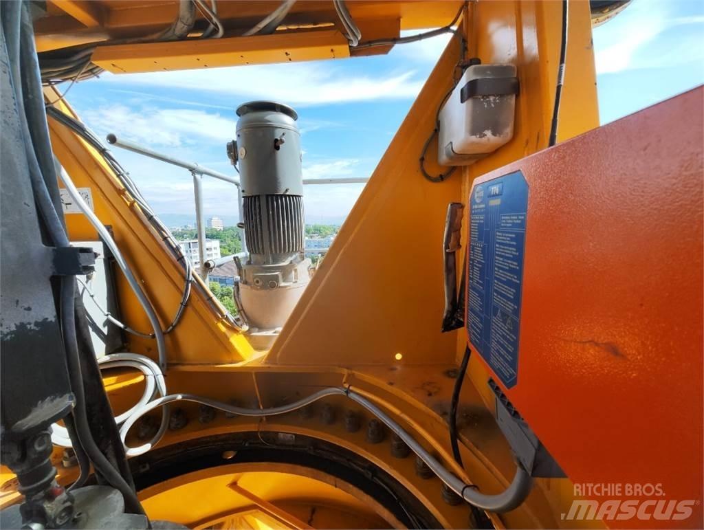 Liebherr 200EC-H Torony daruk