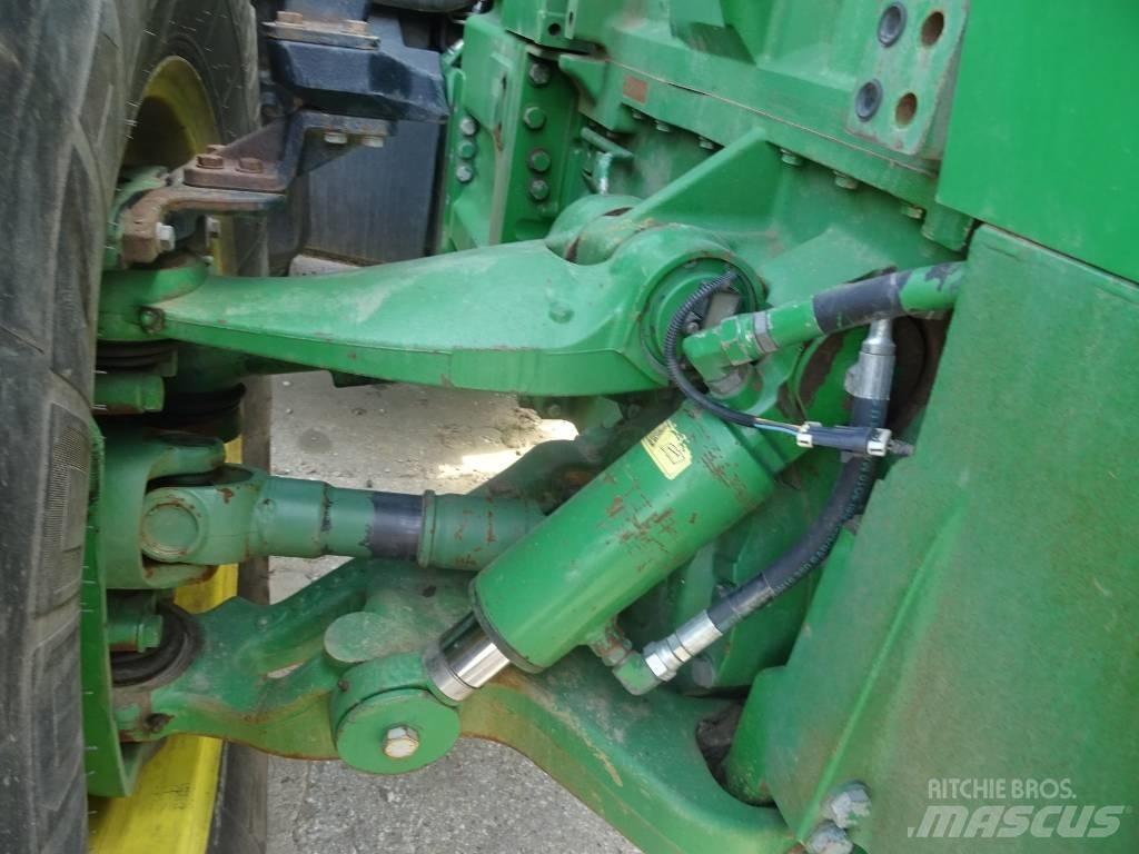John Deere 8430 Traktorok