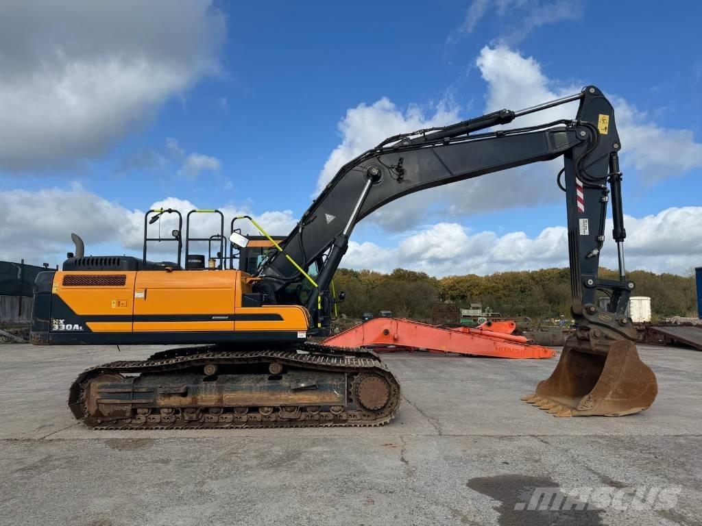 Hyundai HX 330 AL Lánctalpas kotrók