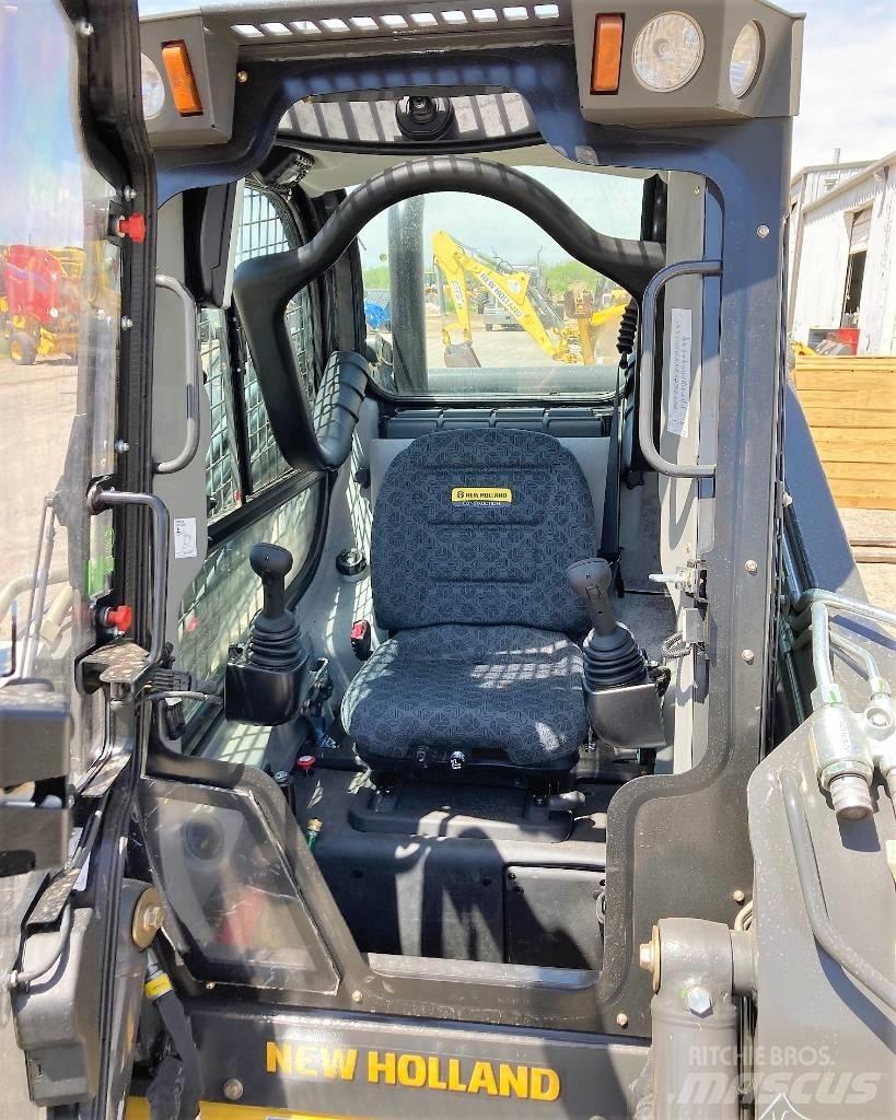 New Holland C345 Kompaktrakodók