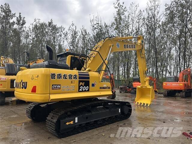 Komatsu PC 200-8N1 Lánctalpas kotrók