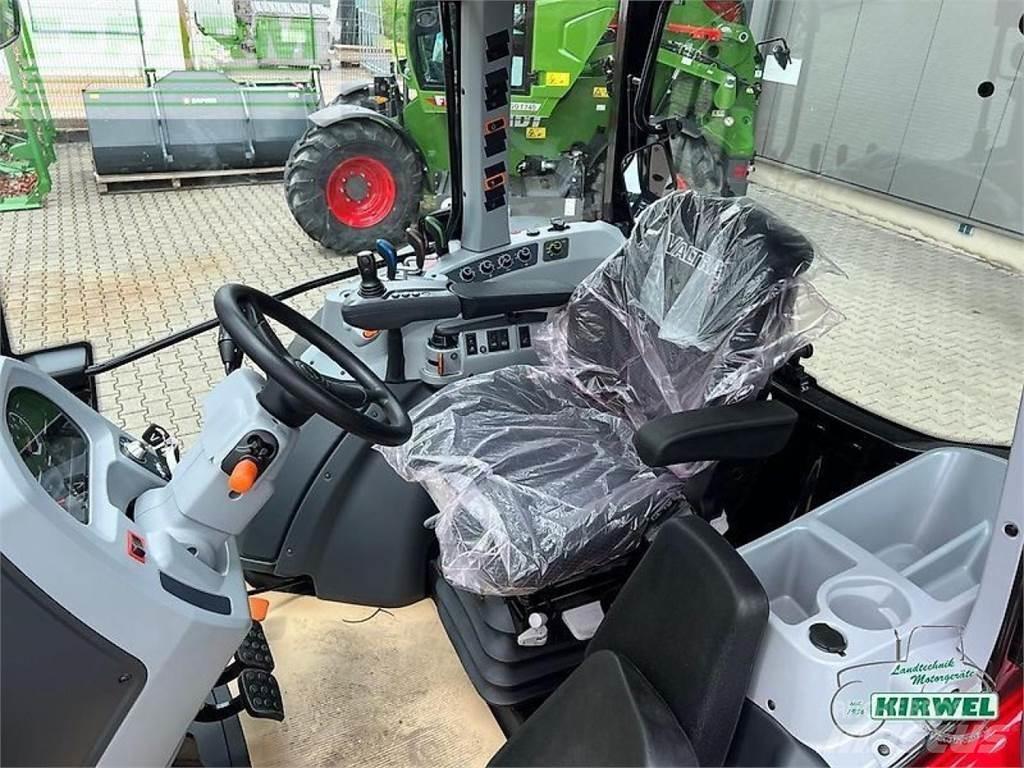 Valtra a 105 Traktorok