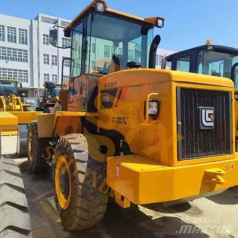 LiuGong 836 Gumikerekes homlokrakodók
