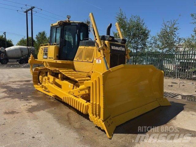 Komatsu D65EX-18 lánctalpas dózerek
