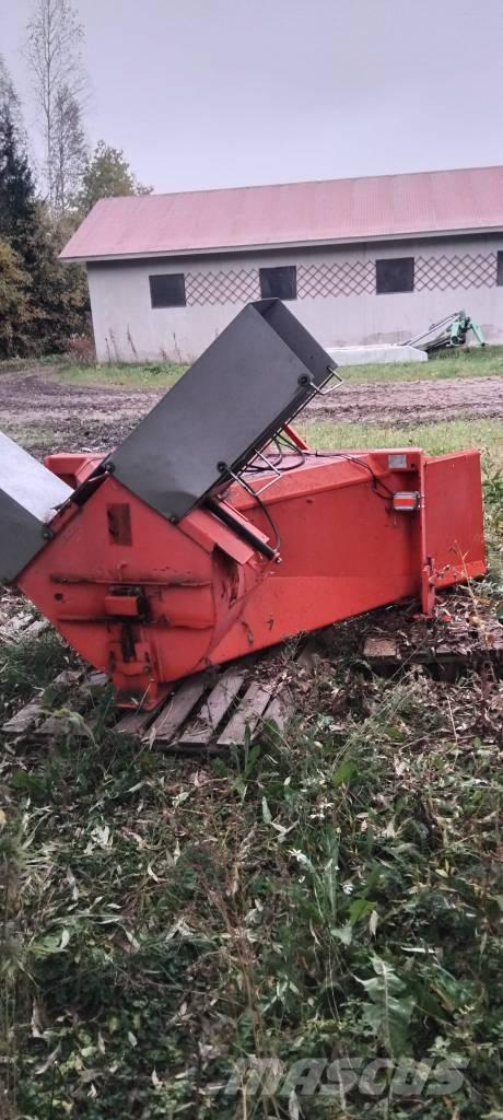 Esko 2252 Hómarók