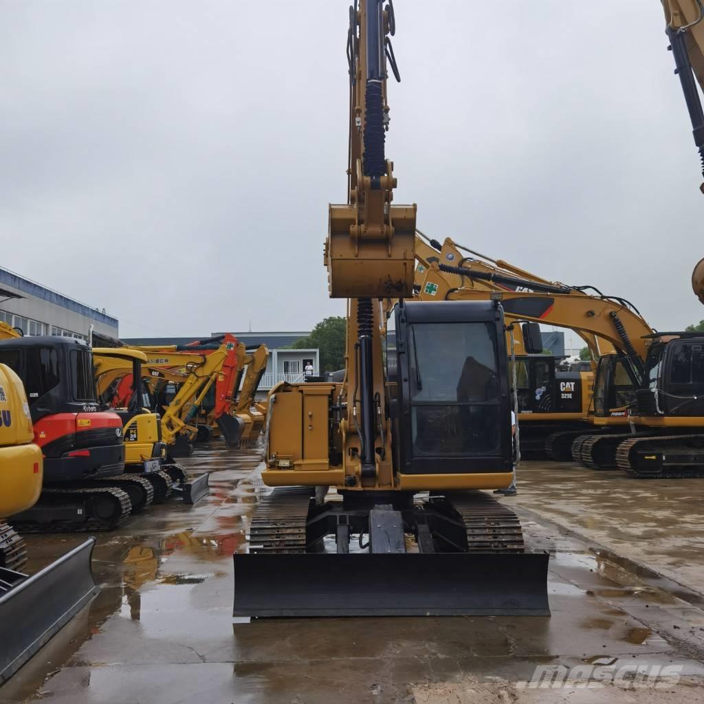 CAT 307E2 Mini kotrók < 7t