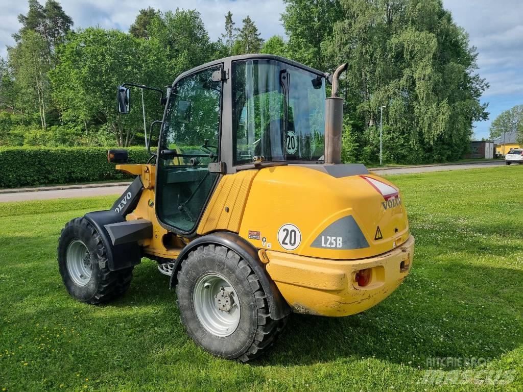Volvo L25B Kompaktrakodók
