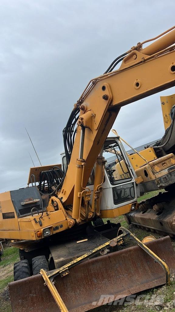 Liebherr A 922 Fékek