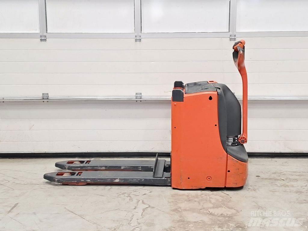 Linde T16L Alacsony emelőkocsi