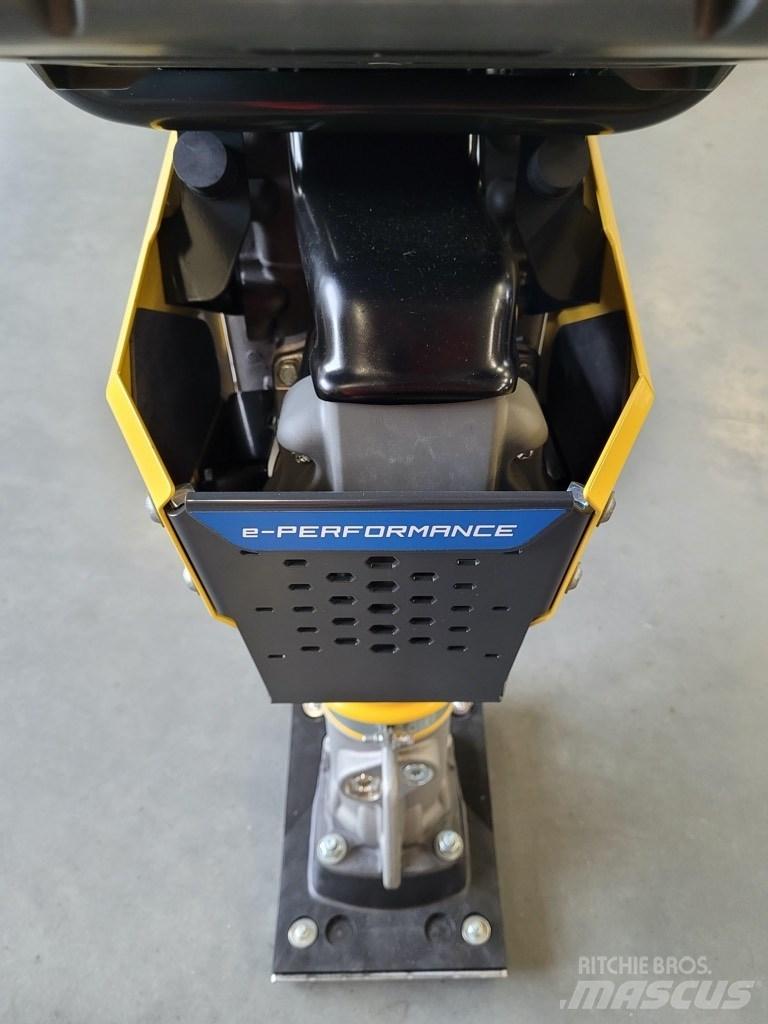 Bomag BT 60e Vibrátorok