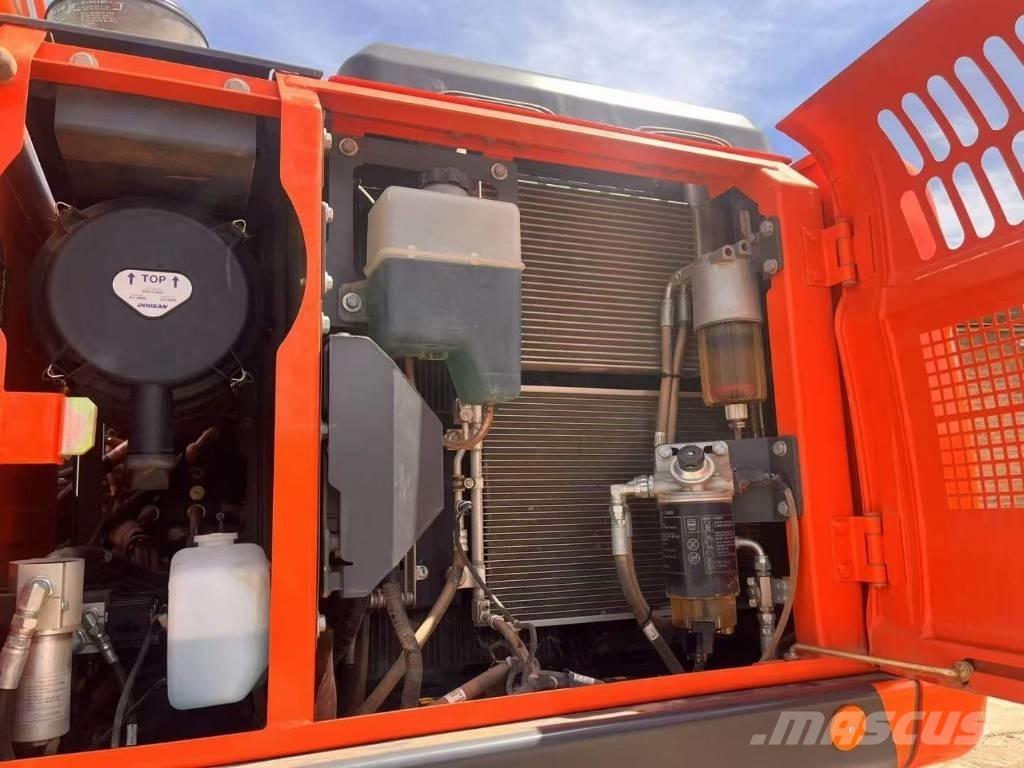 Doosan DX150W-9C Gumikerekes kotrók